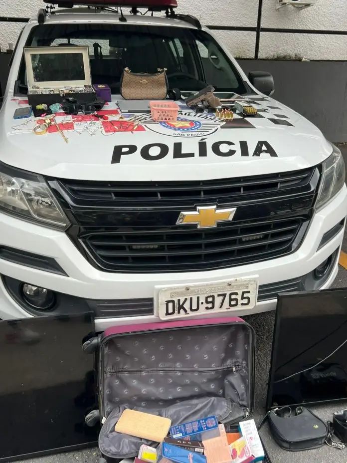 6da10b99-8a68-4f15-939d-3ad8f6a5691c