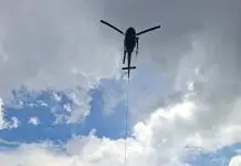 Homem morre após acidente em salto de base jump na Pedra do Baú, em São Bento do Sapucaí