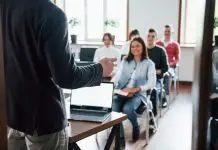 Capacitação gratuita em São José promete impulsionar resultados de bares, hotéis e restaurantes