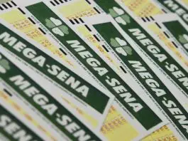 Mega-Sena acumula e prêmio sobe para R$ 10 milhões Mega-Sena