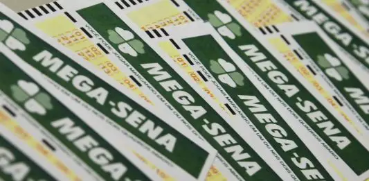 Mega-Sena acumula e próximo prêmio pode chegar a R$ 38 milhões Mega-Sena