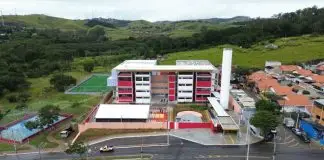 Tarcísio inaugura nova escola estadual para 1,3 mil alunos em São José dos Campos PPP-Novas-Escolas-EE-Roberto-Burle-Marx-1024x576