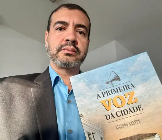 Livro A Primeira Voz da Cidade