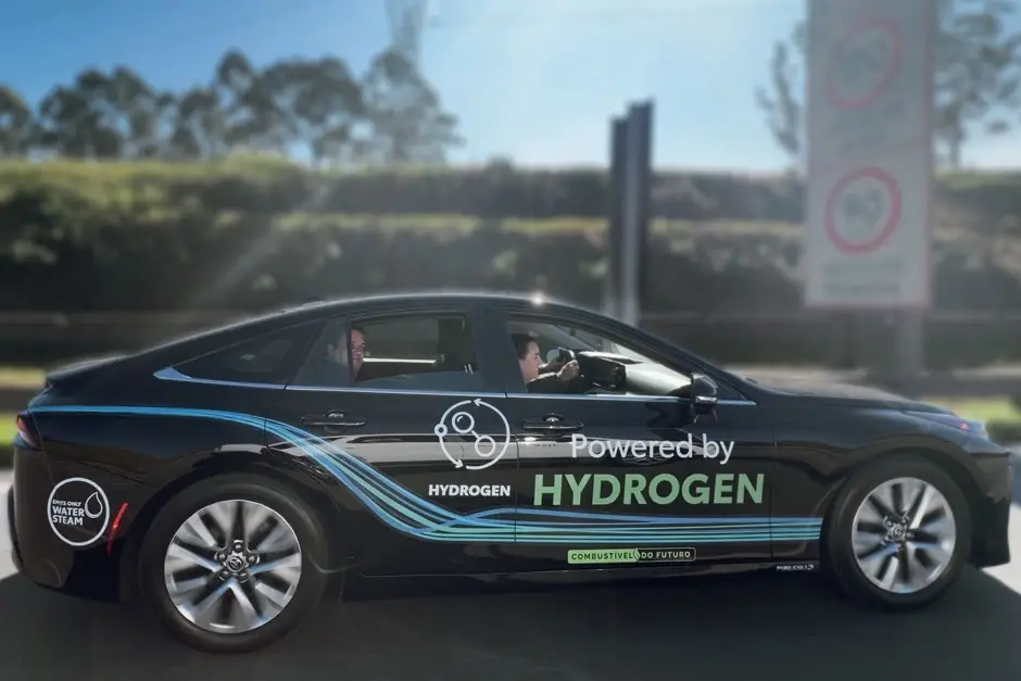 Carro movido a hidrogênio Carro movido a hidrogênio