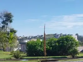 Vazamento em frente ao Floradas da Serra dura mais de 24 horas, relatam moradores do Urbanova Vazamento de água | Urbanova