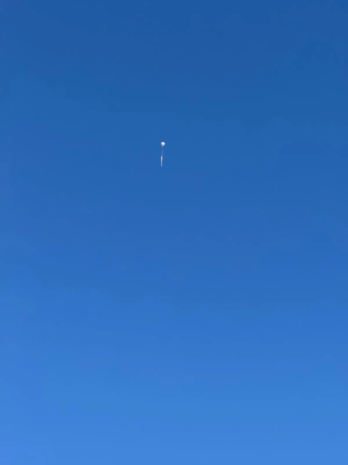 Balão sobrevoa o Urbanova Balão sobrevoa o Urbanova