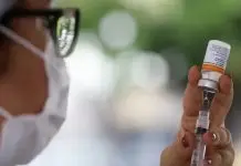 Vacina contra a covid-19 será atualizada para combater novas variantes; entenda Vacina contra Covid-19