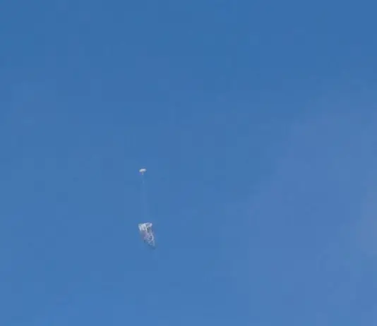 Balão sobrevoa o Urbanova
