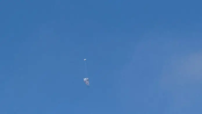 Balão sobrevoa o Urbanova Balão sobrevoa o Urbanova