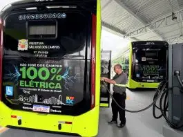 Estação de carregamento de ônibus elétricos