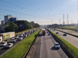 Via Dutra terá interdições durante a madrugada desta quarta-feira em São José dos Campos