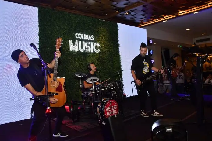 Veio's Band_01.jpg