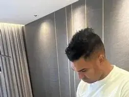 Casemiro Camisa autografada | Leilão em prol do Hospital GACC Vale