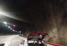 Carro pega fogo | Tamoios