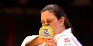 Moradora do Urbanova, Ana Paula Parpinelli conquista tricampeonato mundial de judô em Sarajevo