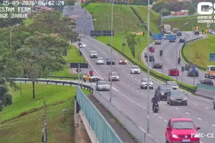 fiscalização-agentes-de-mobilidade-com-autopropelidos-2 fiscalização-agentes-de-mobilidade-com-autopropelidos-2