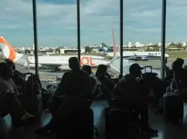 Avião