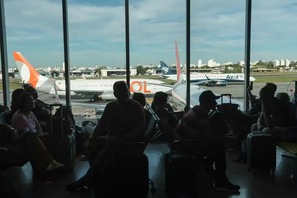 Avião Avião