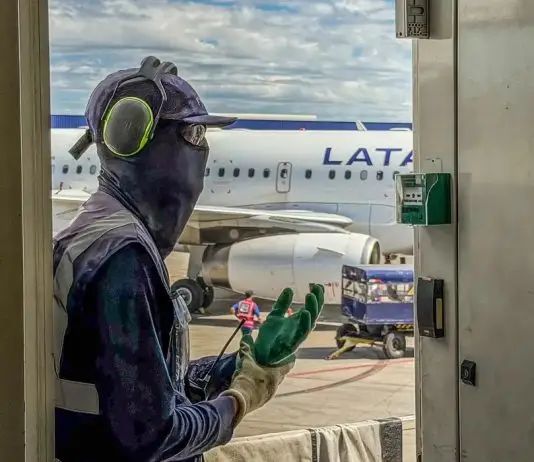 Avião