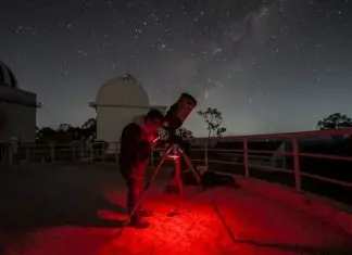 Curso gratuito da Univap ensina a identificar planetas, estrelas e galáxias; inscrições estão abertas Céu produndo | Univap