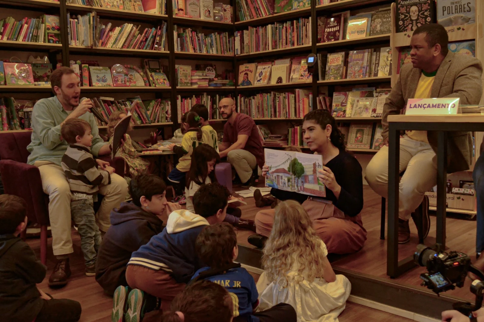 Editora João e Maria | Tarde Literária Editora João e Maria | Tarde Literária