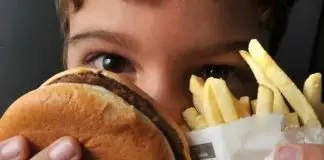 Com 170 milhões de jovens com obesidade, OMS lança primeiro guia de prevenção e tratamento