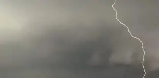 Vale do Paraíba entra em alerta de perigo para tempestades nesta quinta; ventos podem chegar a 100 km/h Chuva São José dos Campos