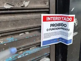Fiscalização no feriado interdita duas adegas e leva seis pessoas à prisão em São José